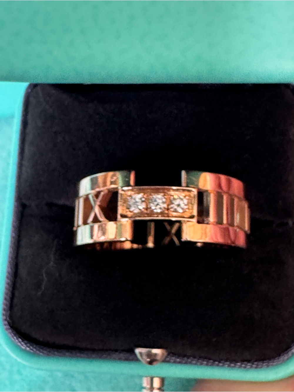 Tiffany & Co Atlas Rose Gold Ring with Three Center diamonds